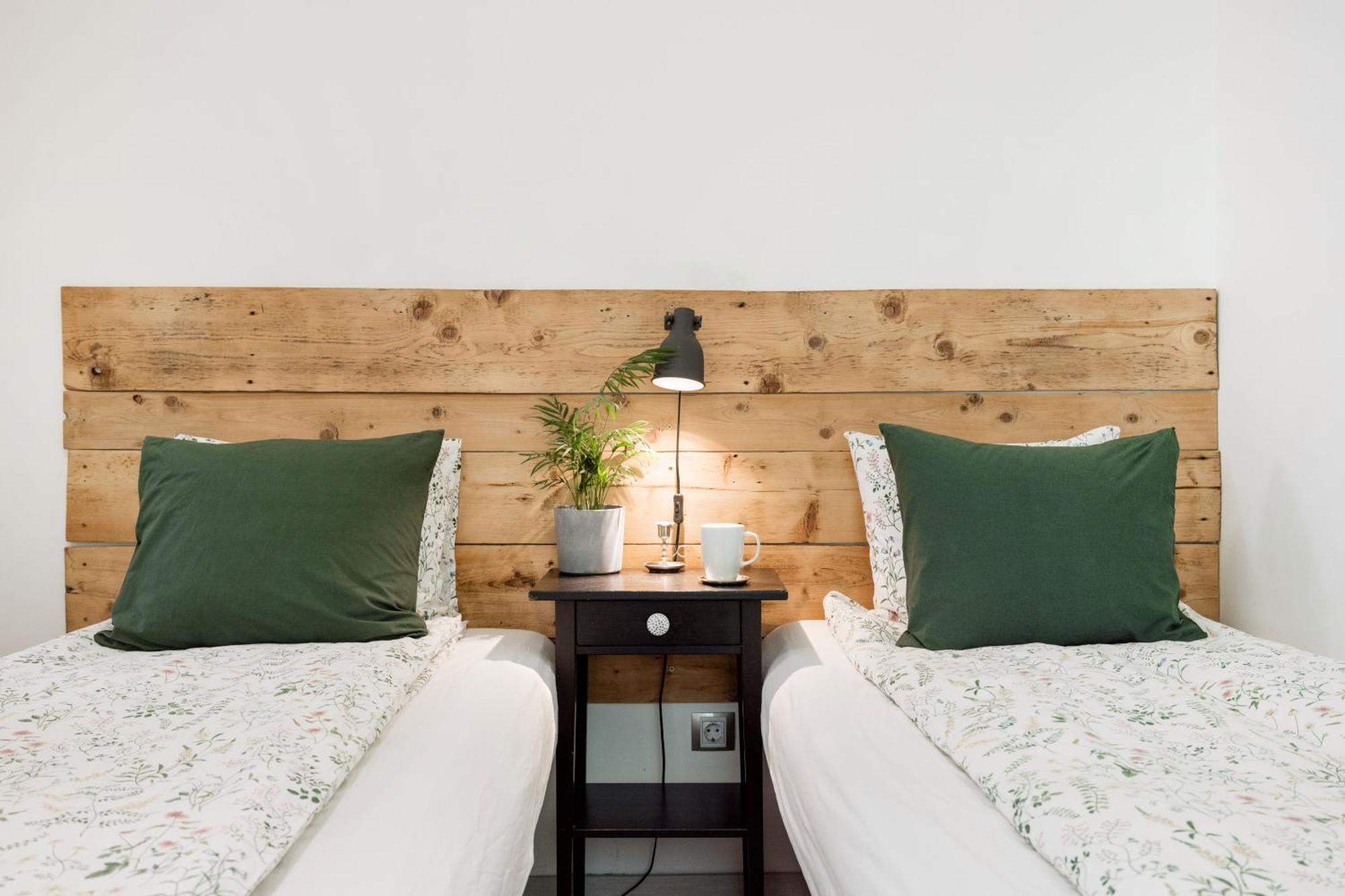 Charming And Unique Apartment With Balcony By The Great Synagogue ブダペスト エクステリア 写真