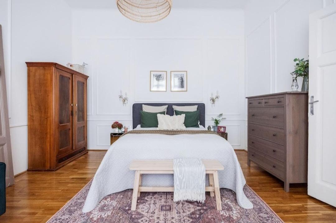 Charming And Unique Apartment With Balcony By The Great Synagogue ブダペスト エクステリア 写真
